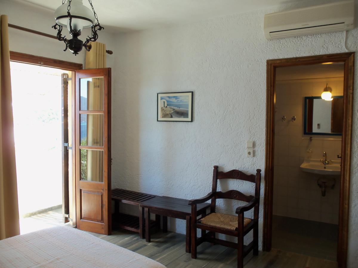 Alexandros Hotel Grikos Bay  外观 照片